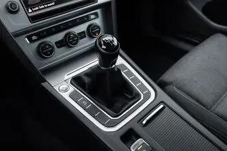 Volkswagen Passat, 2.0, 110 kW, diisel, manuaal, esivedu