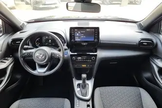 Toyota Yaris Cross, 1.5, 68 kW, гибрид, автомат, передний привод