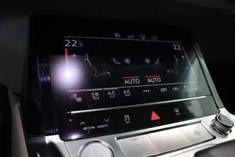 Audi e-tron, 158 kW, электричество, автомат, полный привод