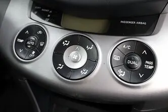 Toyota RAV4, 2.2, 135 kW, diisel, manuaal, nelikvedu