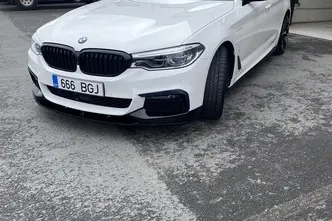 BMW 530, 2.0, 135 kW, гибрид, автомат, задний привод