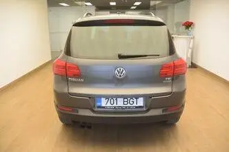 Volkswagen Tiguan, 1.4, 90 kW, bensiin, manuaal, esivedu