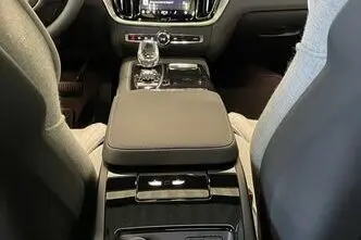 Volvo S60, 2.0, 228 kW, petrol, automatic, four-wheel drive