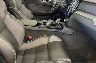 Volvo S60, 2.0, 228 kW, petrol, automatic, four-wheel drive