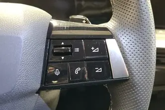 Opel Astra, 1.2, 96 kW, бензин, автомат, передний привод