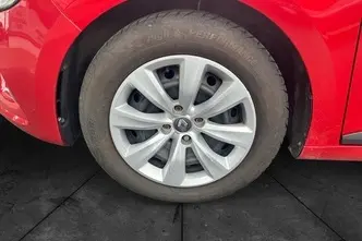 Renault Clio, 1.0, 53 kW, бензин, механическая, передний привод