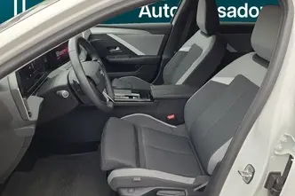 Opel Astra, 1.2, 96 kW, бензин, автомат, передний привод