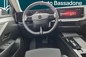 Opel Astra, 1.2, 96 kW, бензин, автомат, передний привод