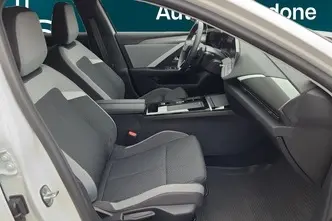 Opel Astra, 1.2, 96 kW, бензин, автомат, передний привод