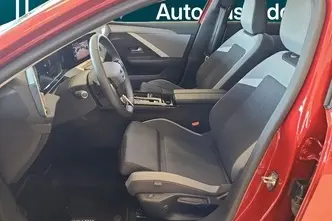 Opel Astra, 1.2, 96 kW, бензин, автомат, передний привод
