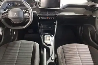 Peugeot 2008, 1.2, 96 kW, бензин, автомат, передний привод