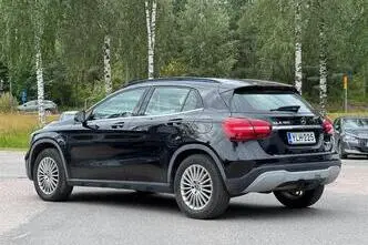 Mercedes-Benz GLA, 1.6, 90 kW, бензин, автомат, передний привод