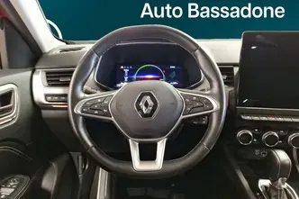 Renault Arkana, 1.6, 105 kW, гибрид, автомат, передний привод