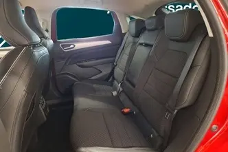 Renault Arkana, 1.6, 105 kW, гибрид, автомат, передний привод