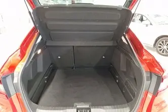 Renault Arkana, 1.6, 105 kW, гибрид, автомат, передний привод
