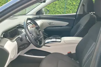 Hyundai Tucson, 1.6, 169 kW, гибрид, автомат, передний привод