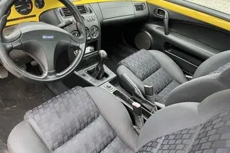Fiat Coupe, 2.0, 108 kW, бензин, механическая, передний привод