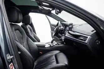 BMW 530, 2.0, 185 kW, автомат, задний привод
