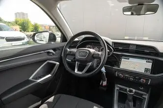 Audi Q3, 2.0, 110 kW, дизель, автомат, полный привод