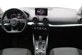 Audi Q2, 1.5, 110 kW, бензин, автомат, передний привод