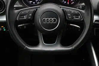 Audi Q2, 1.5, 110 kW, бензин, автомат, передний привод