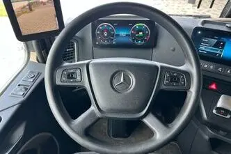 Mercedes-Benz Actros, 12.8, 330 kW, diisel, automaat, tagavedu