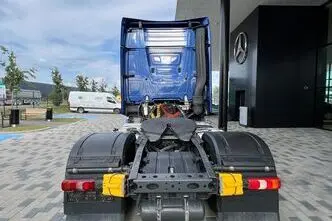 Mercedes-Benz Actros, 12.8, 330 kW, diisel, automaat, tagavedu