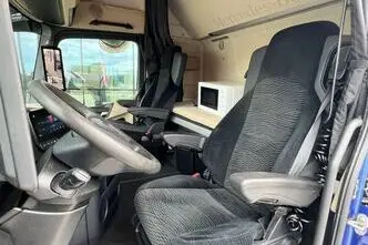 Mercedes-Benz Actros, 12.8, 330 kW, diisel, automaat, tagavedu