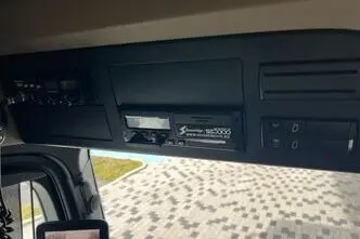 Mercedes-Benz Actros, 12.8, 330 kW, diisel, automaat, tagavedu