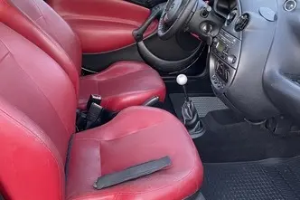 Ford Streetka, 1.6, 70 kW, bensiin, manuaal, esivedu