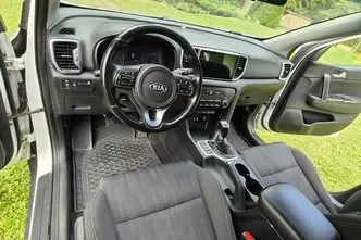Kia Sportage, 1.7, 85 kW, дизель, механическая, передний привод