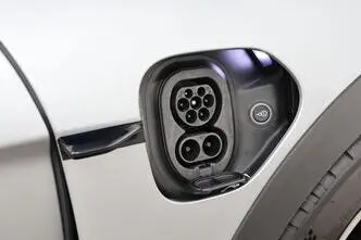 Porsche Taycan, 350 kW, electric, automatic, four-wheel drive