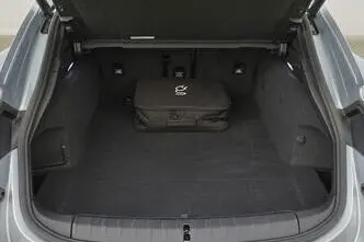 Porsche Taycan, 350 kW, electric, automatic, four-wheel drive