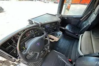Scania R560, 412 kW, дизель, автомат