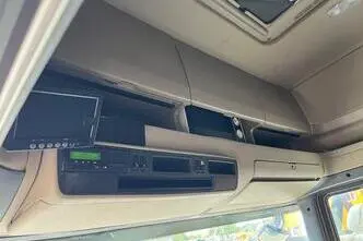 Scania R560, 412 kW, дизель, автомат
