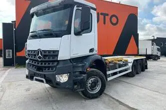 Mercedes-Benz Arocs 3232 8x4*4, 235 kW, дизель, автомат