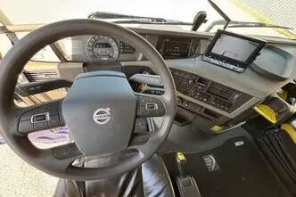Volvo FH650, 488 kW, дизель, автомат