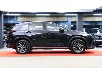 Lexus NX 350h, 2.5, 140 kW, hybrid, automatic, front-wheel drive