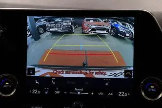 Lexus NX 350h, 2.5, 140 kW, hybrid, automatic, front-wheel drive