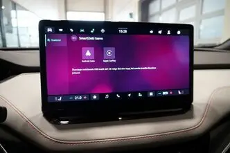 Škoda, 210 kW, elekter, automaat, tagavedu