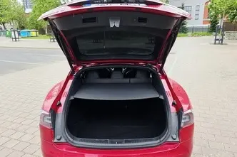 Tesla Model S, 386 kW, electric, automatic, four-wheel drive