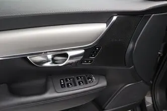 Volvo V90 Cross Country, 2.0, 173 kW, hybrid, automatic, four-wheel drive