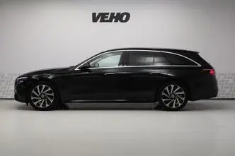 Mercedes-Benz E 220, 2.0, 145 kW, hybrid, automatic, four-wheel drive