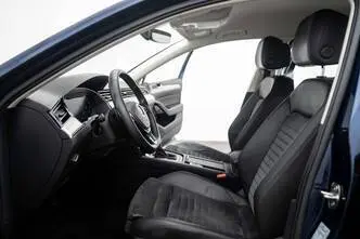 Volkswagen Passat, 1.4, 160 kW, automaat, esivedu