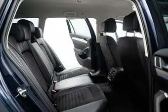 Volkswagen Passat, 1.4, 160 kW, automaat, esivedu