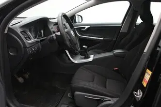Volvo V60, 2.0, 88 kW, diesel, manual, front-wheel drive