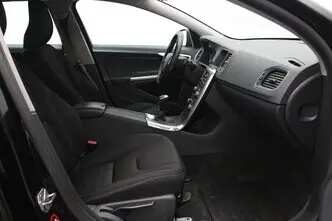Volvo V60, 2.0, 88 kW, diesel, manual, front-wheel drive