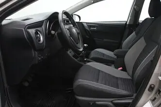 Toyota Auris, 1.6, 97 kW, bensiin, manuaal, esivedu