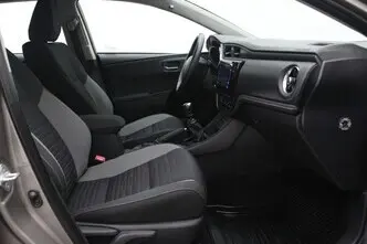 Toyota Auris, 1.6, 97 kW, bensiin, manuaal, esivedu