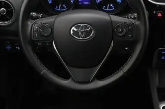 Toyota Auris, 1.6, 97 kW, bensiin, manuaal, esivedu